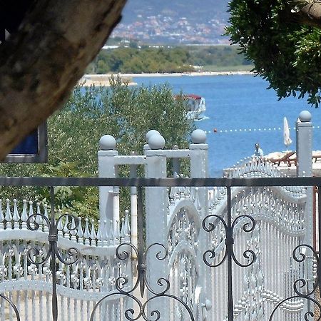 Apartments Bresan Trogir Exterior foto