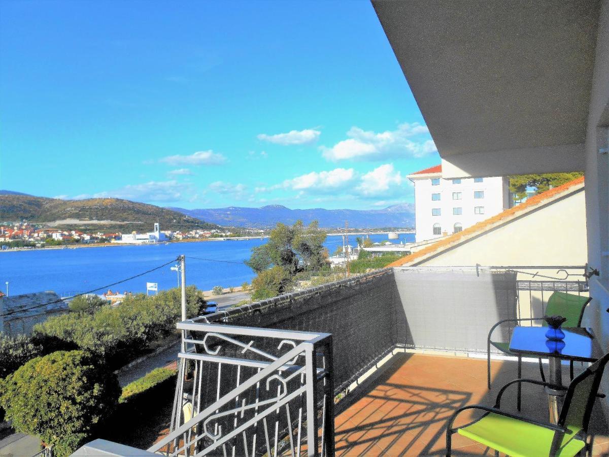 Apartments Bresan Trogir Exterior foto